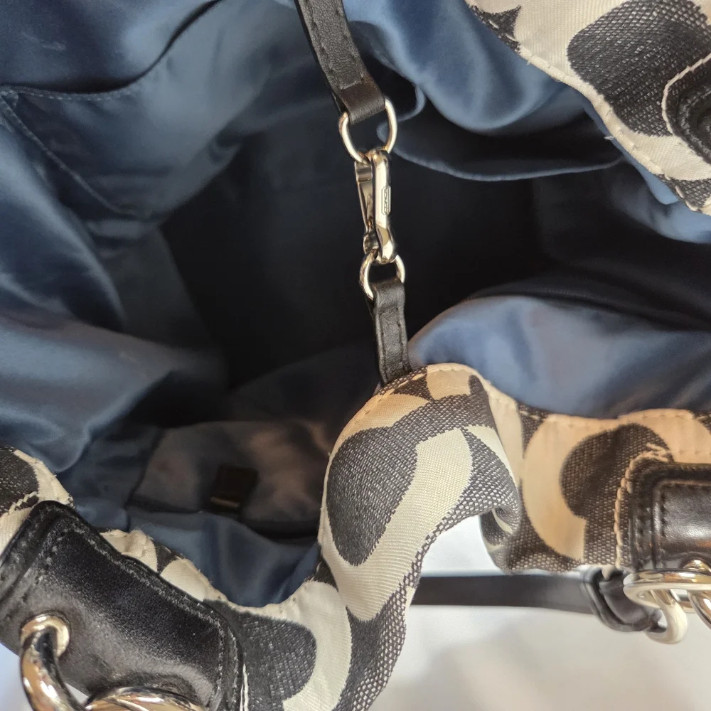 Coach Black and White Signature Purse OP Art - Picture 7 of 13